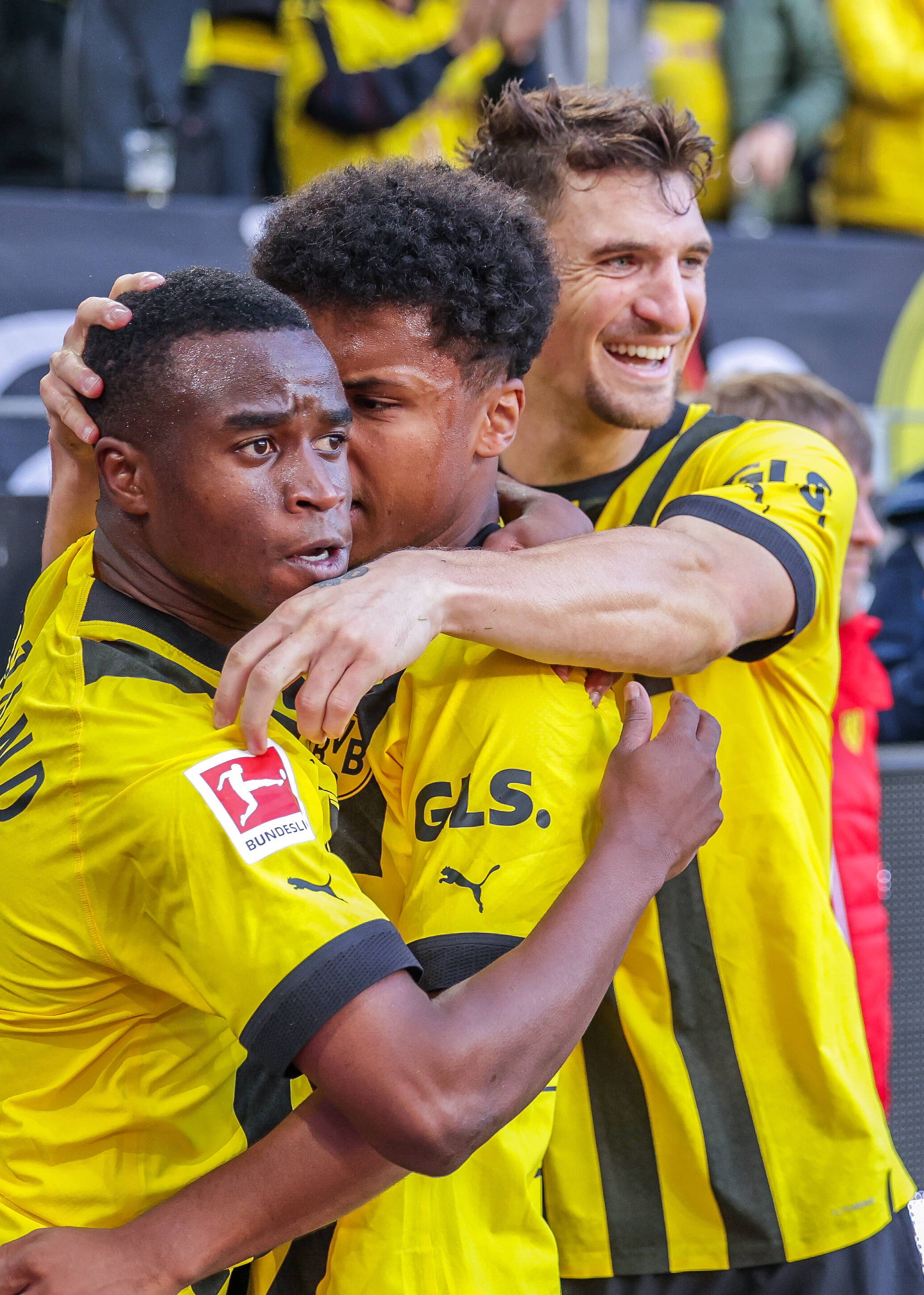 开云官方app入口-多特蒙德球员集训备战，全力以赴迎战对手