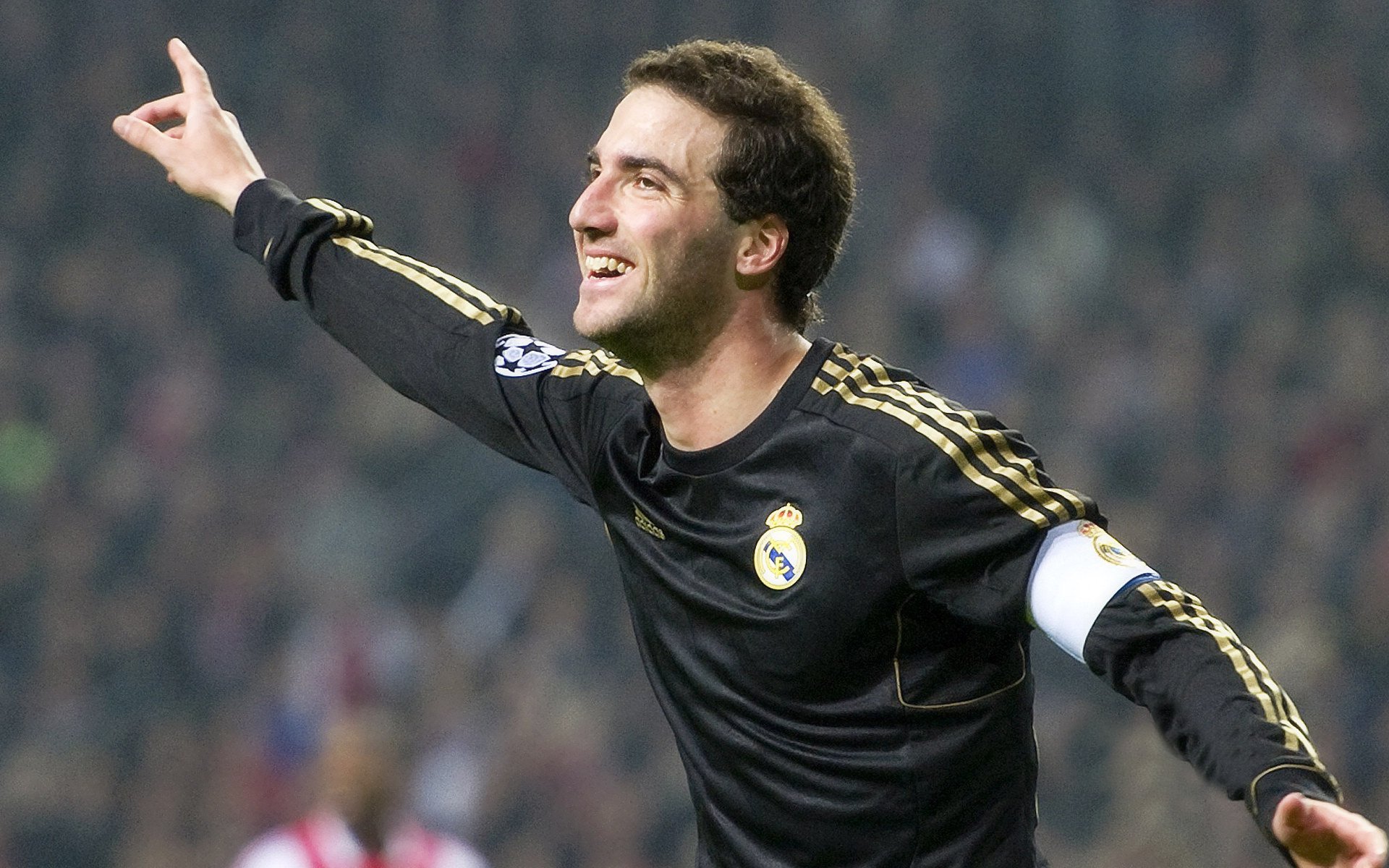 精密如钟表，京多安关键调度助瑞士稳稳拿下阿尔及利亚